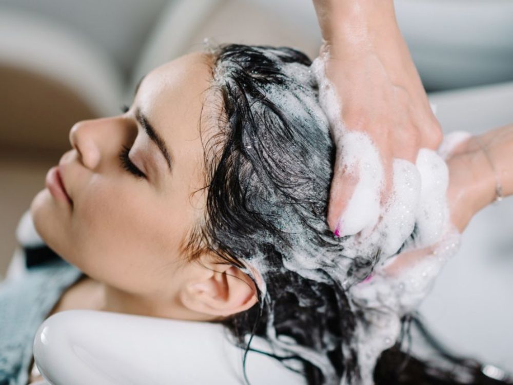 Sử dụng shampoo ra làm sao nhằm hiệu suất cao nhất?