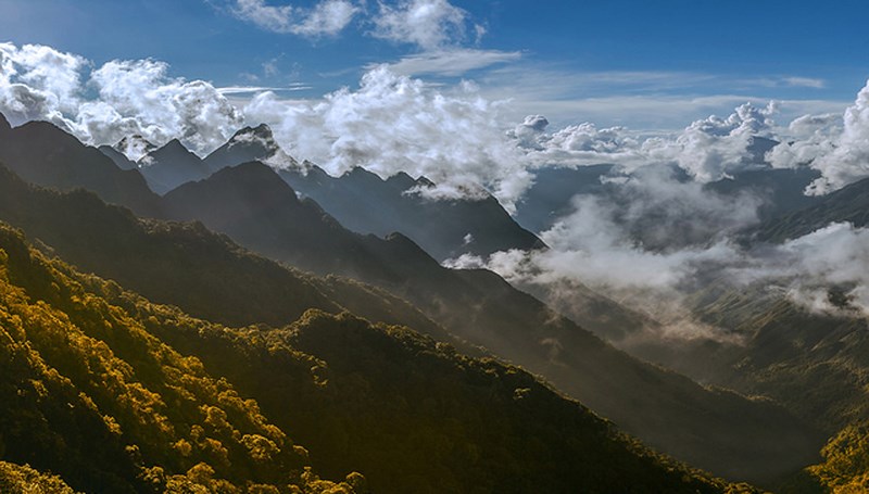 Thành phố trên mây