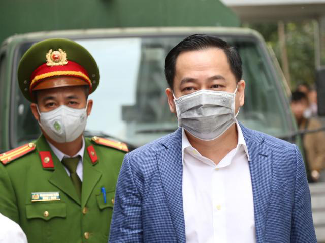 Cậu Hòa" truyền tin cựu lãnh đạo Tổng cục Tình báo muốn xin Phan Văn Anh Vũ  tiền tỷ?
