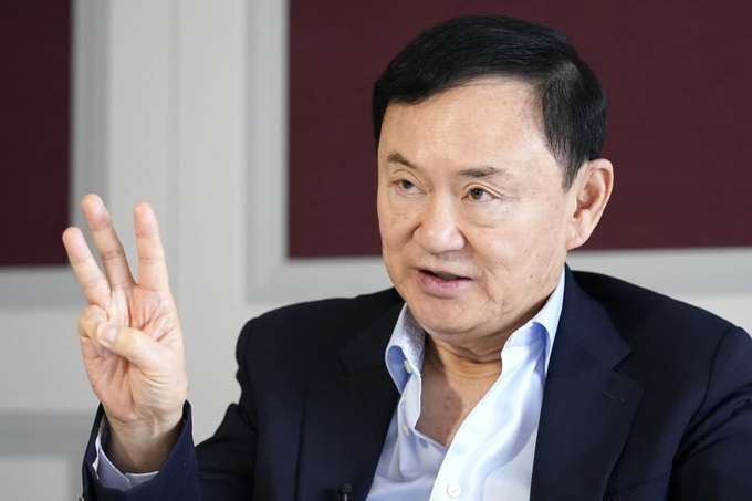 Thaksin Shinawatra là ai?