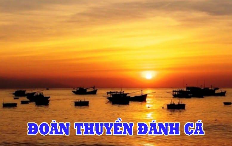 Phân tích khổ 2 Đoàn thuyền đánh cá