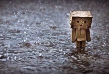 Tải ảnh mưa buồn, giãi bày nỗi niềm, lạc lõng giữa dòng đời